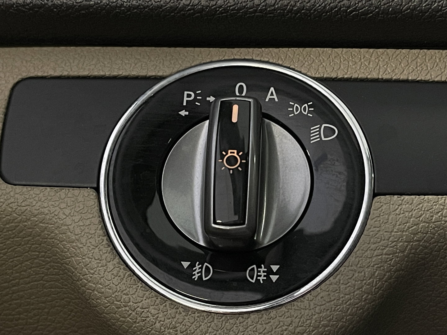 Mercedes-Benz C-Klasse 300 Avantgarde | Airconditioning | Panoramadak | Cruise control | Elektrische ramen | Navigatie | Reservewiel |