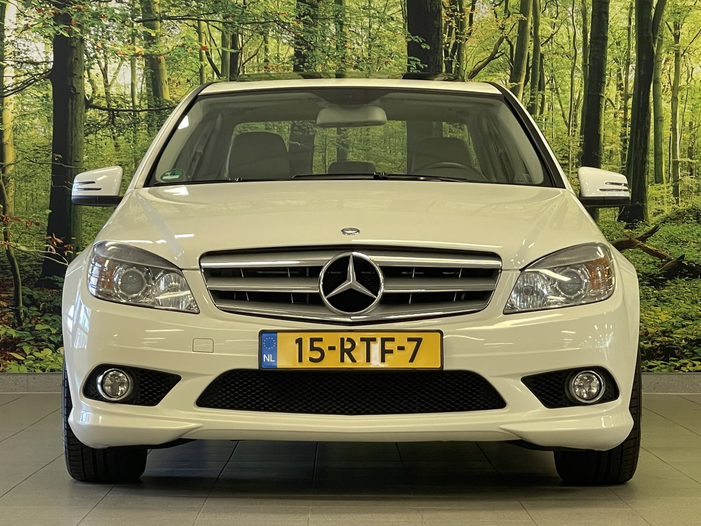 Mercedes-Benz C-Klasse 300 Avantgarde | Airconditioning | Panoramadak | Cruise control | Elektrische ramen | Navigatie | Reservewiel |