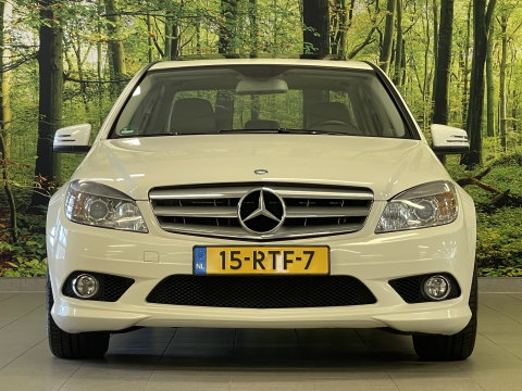 Mercedes-Benz C-Klasse 300 Avantgarde | Airconditioning | Panoramadak | Cruise control | Elektrische ramen | Navigatie | Reservewiel |