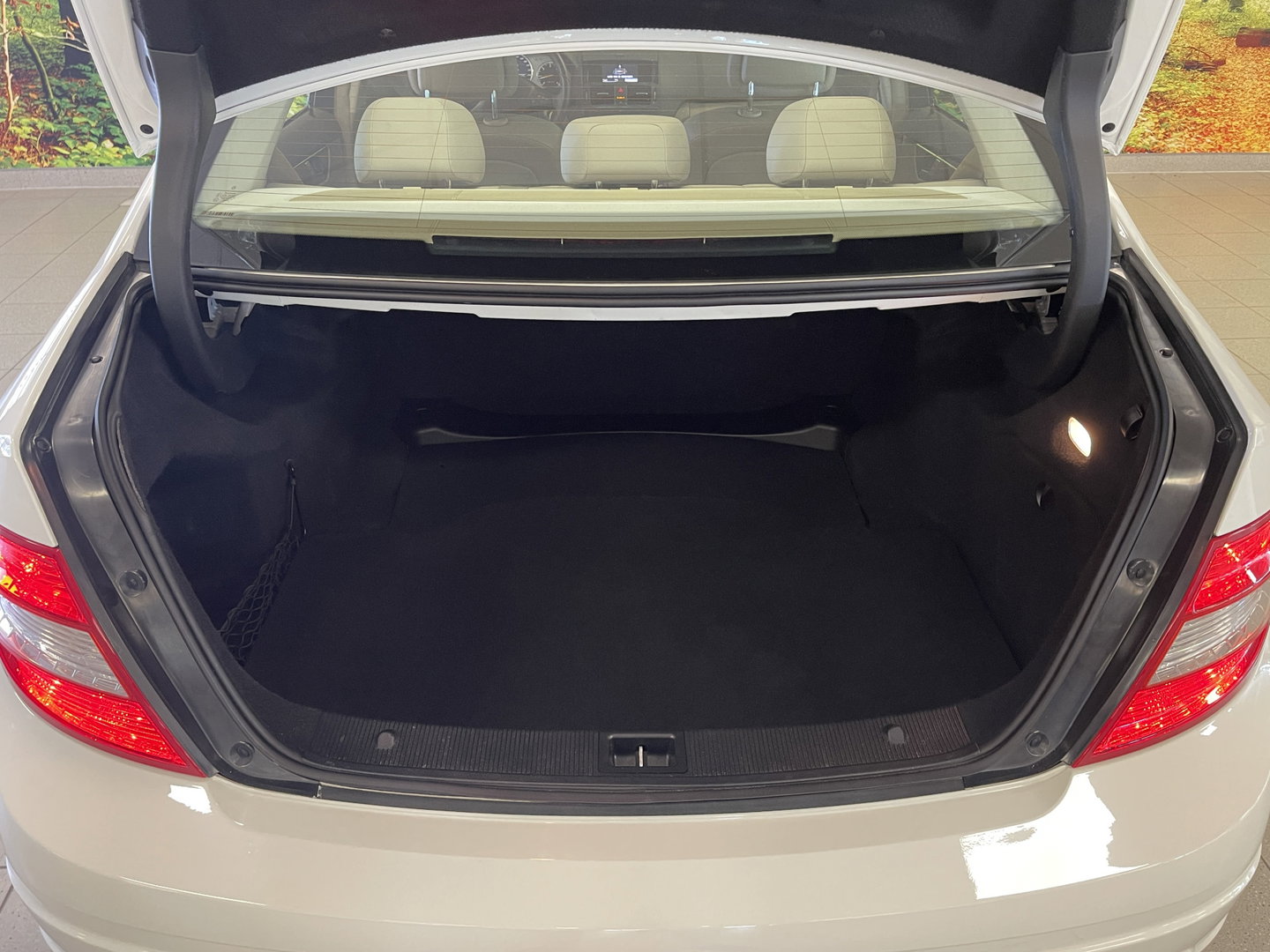 Mercedes-Benz C-Klasse 300 Avantgarde | Airconditioning | Panoramadak | Cruise control | Elektrische ramen | Navigatie | Reservewiel |