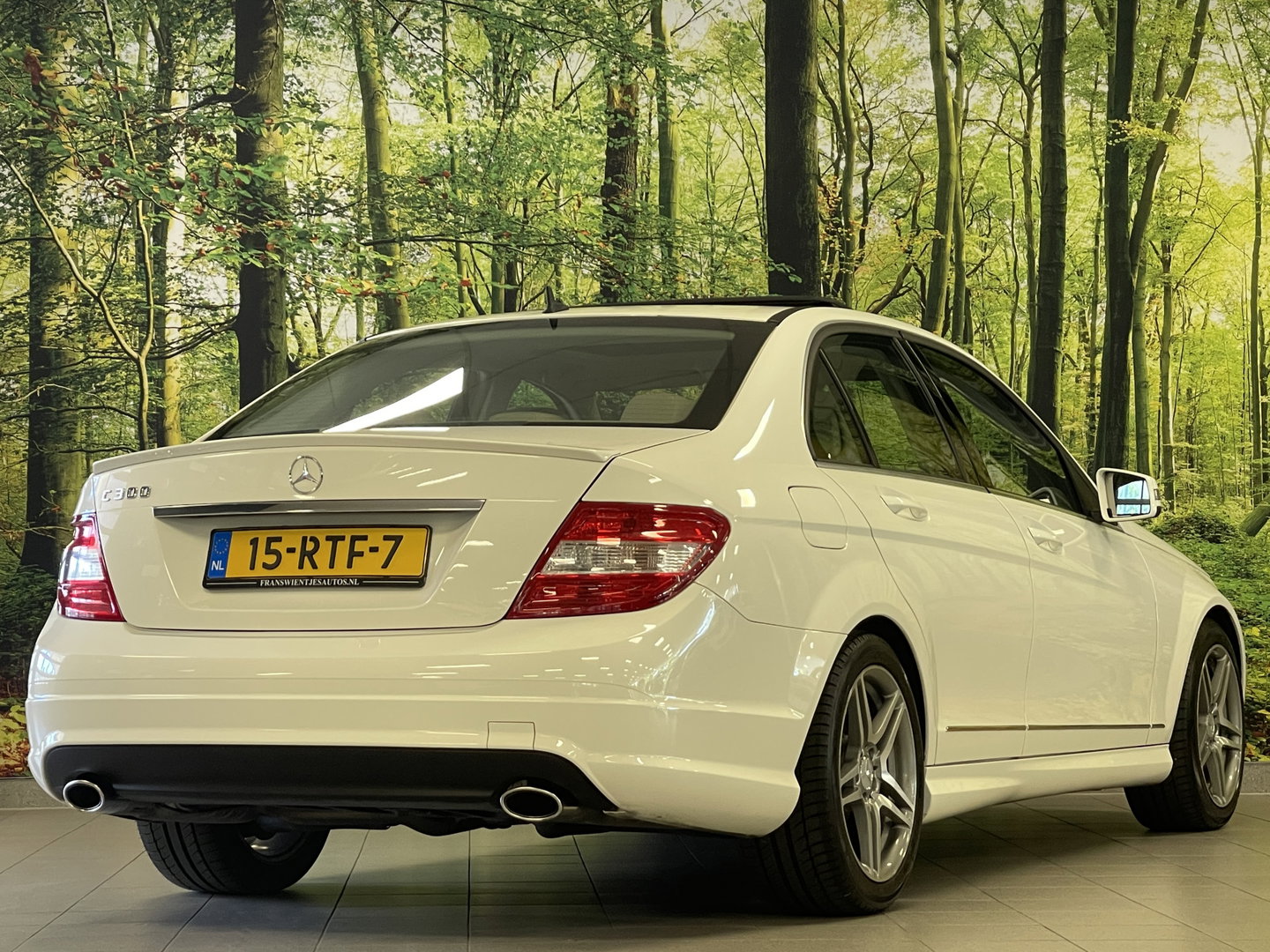 Mercedes-Benz C-Klasse 300 Avantgarde | Airconditioning | Panoramadak | Cruise control | Elektrische ramen | Navigatie | Reservewiel |