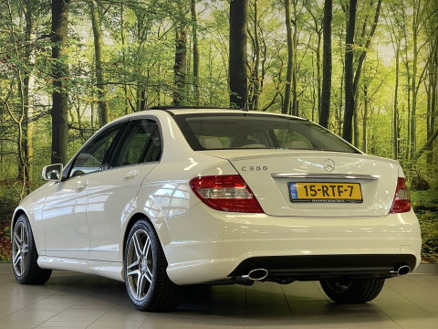 Mercedes-Benz C-Klasse 300 Avantgarde | Airconditioning | Panoramadak | Cruise control | Elektrische ramen | Navigatie | Reservewiel |