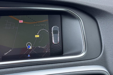 Volvo V40 2.0 T3 Nordic+ | Standkachel | LED | Stoelverwarming | Verwarmde Voorruit | Parkeersensoren
