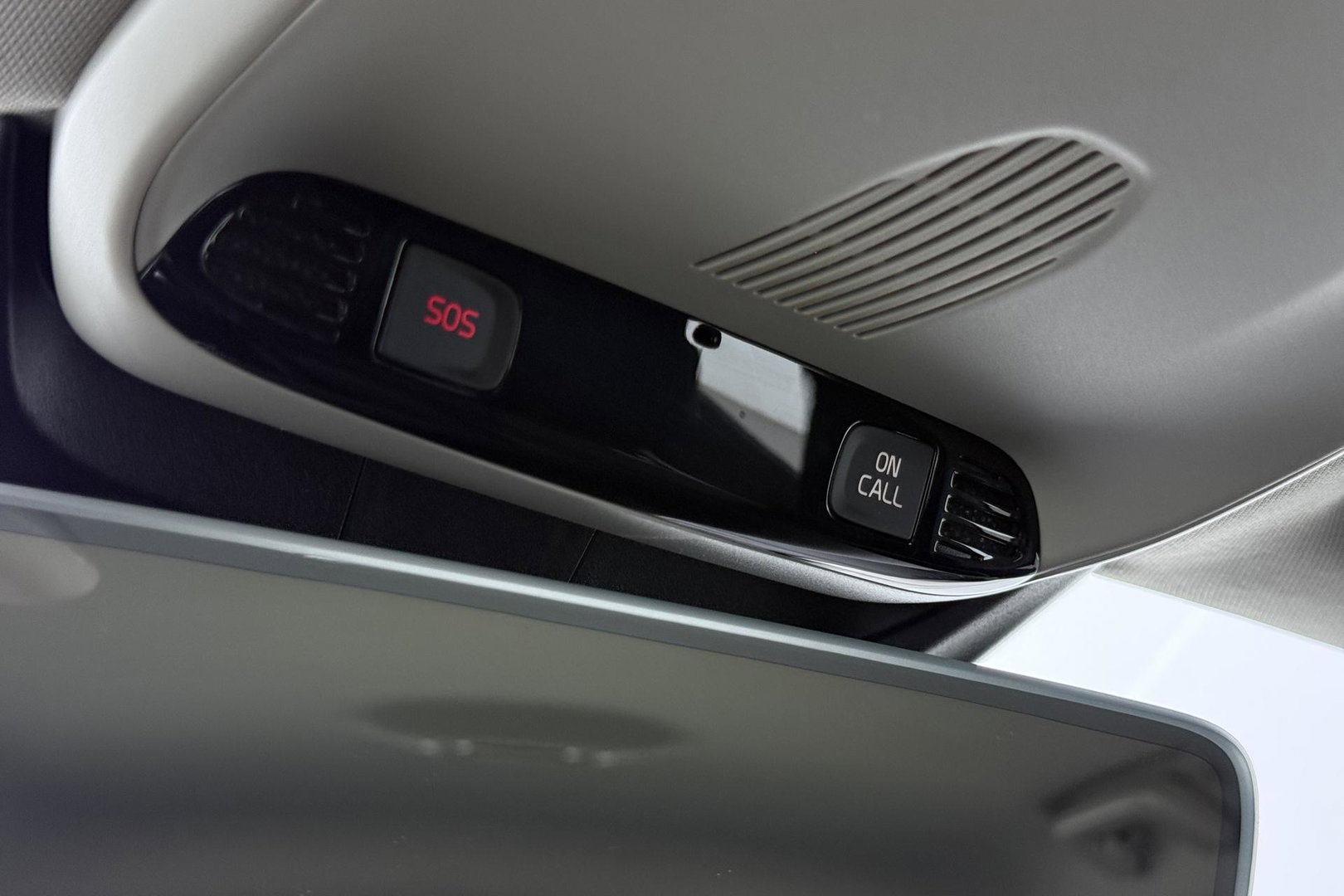 Volvo V40 2.0 T3 Nordic+ | Standkachel | LED | Stoelverwarming | Verwarmde Voorruit | Parkeersensoren