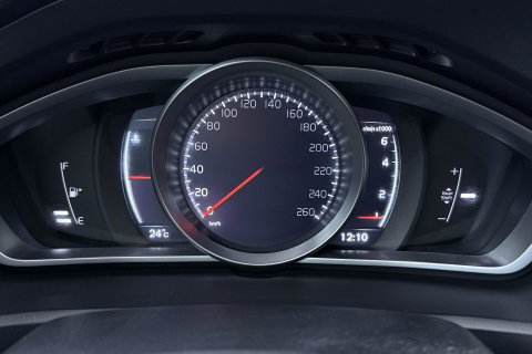Volvo V40 2.0 T3 Nordic+ | Standkachel | LED | Stoelverwarming | Verwarmde Voorruit | Parkeersensoren