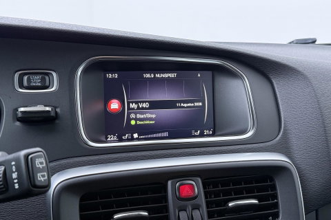 Volvo V40 2.0 T3 Nordic+ | Standkachel | LED | Stoelverwarming | Verwarmde Voorruit | Parkeersensoren
