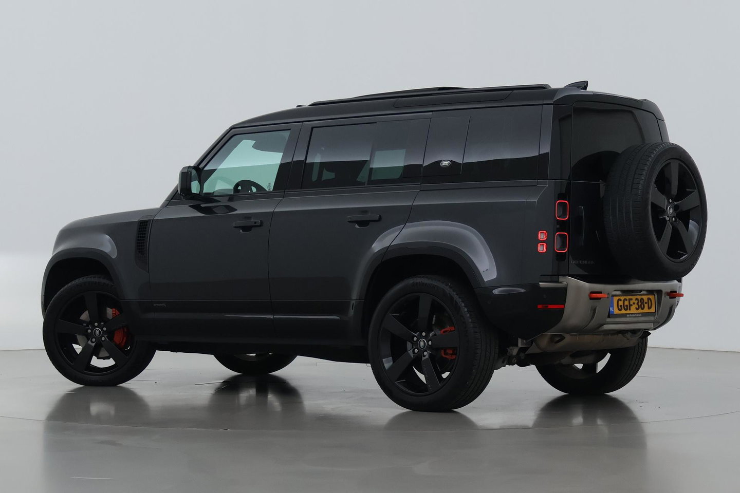 Land Rover Defender 110 3.0 P400 110 X-Dynamic S | ACC | Trekhaak | Luchtvering | 360° Camera | Head-Up | Stoelventilatie | Stoel+Stuurverwarming | 22 Inch