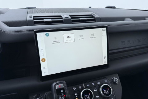 Land Rover Defender 110 3.0 P400 110 X-Dynamic S | ACC | Trekhaak | Luchtvering | 360° Camera | Head-Up | Stoelventilatie | Stoel+Stuurverwarming | 22 Inch