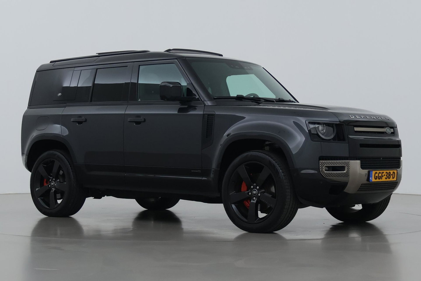 Land Rover Defender 110 3.0 P400 110 X-Dynamic S | ACC | Trekhaak | Luchtvering | 360° Camera | Head-Up | Stoelventilatie | Stoel+Stuurverwarming | 22 Inch