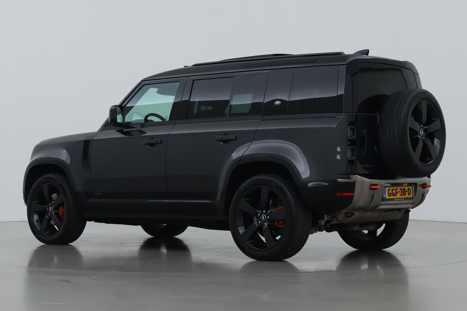 Land Rover Defender 110 3.0 P400 110 X-Dynamic S | ACC | Trekhaak | Luchtvering | 360° Camera | Head-Up | Stoelventilatie | Stoel+Stuurverwarming | 22 Inch