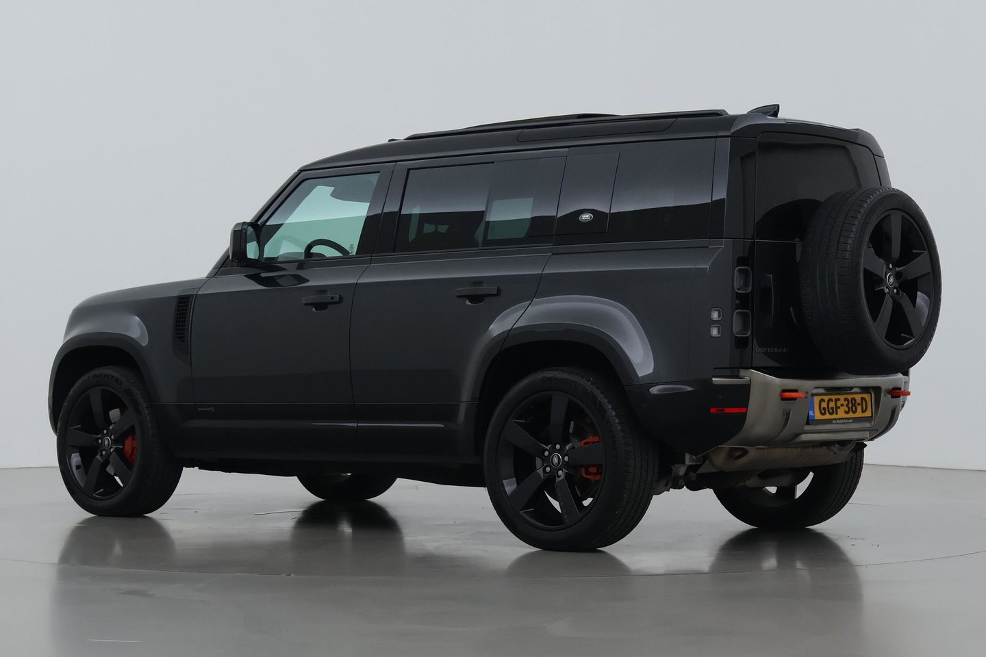 Land Rover Defender 110 3.0 P400 110 X-Dynamic S | ACC | Trekhaak | Luchtvering | 360° Camera | Head-Up | Stoelventilatie | Stoel+Stuurverwarming | 22 Inch