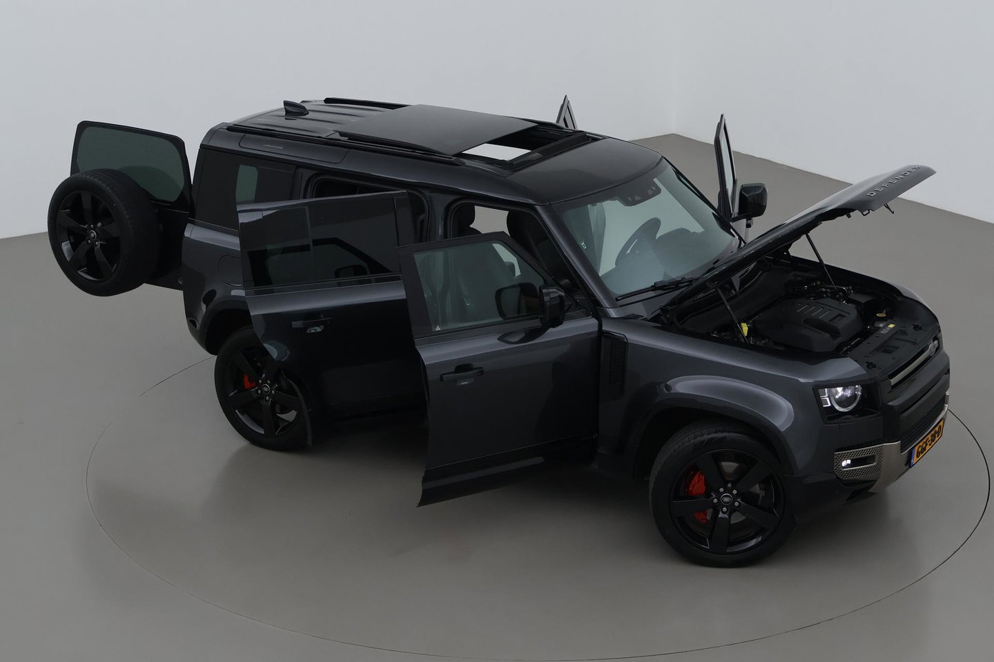 Land Rover Defender 110 3.0 P400 110 X-Dynamic S | ACC | Trekhaak | Luchtvering | 360° Camera | Head-Up | Stoelventilatie | Stoel+Stuurverwarming | 22 Inch