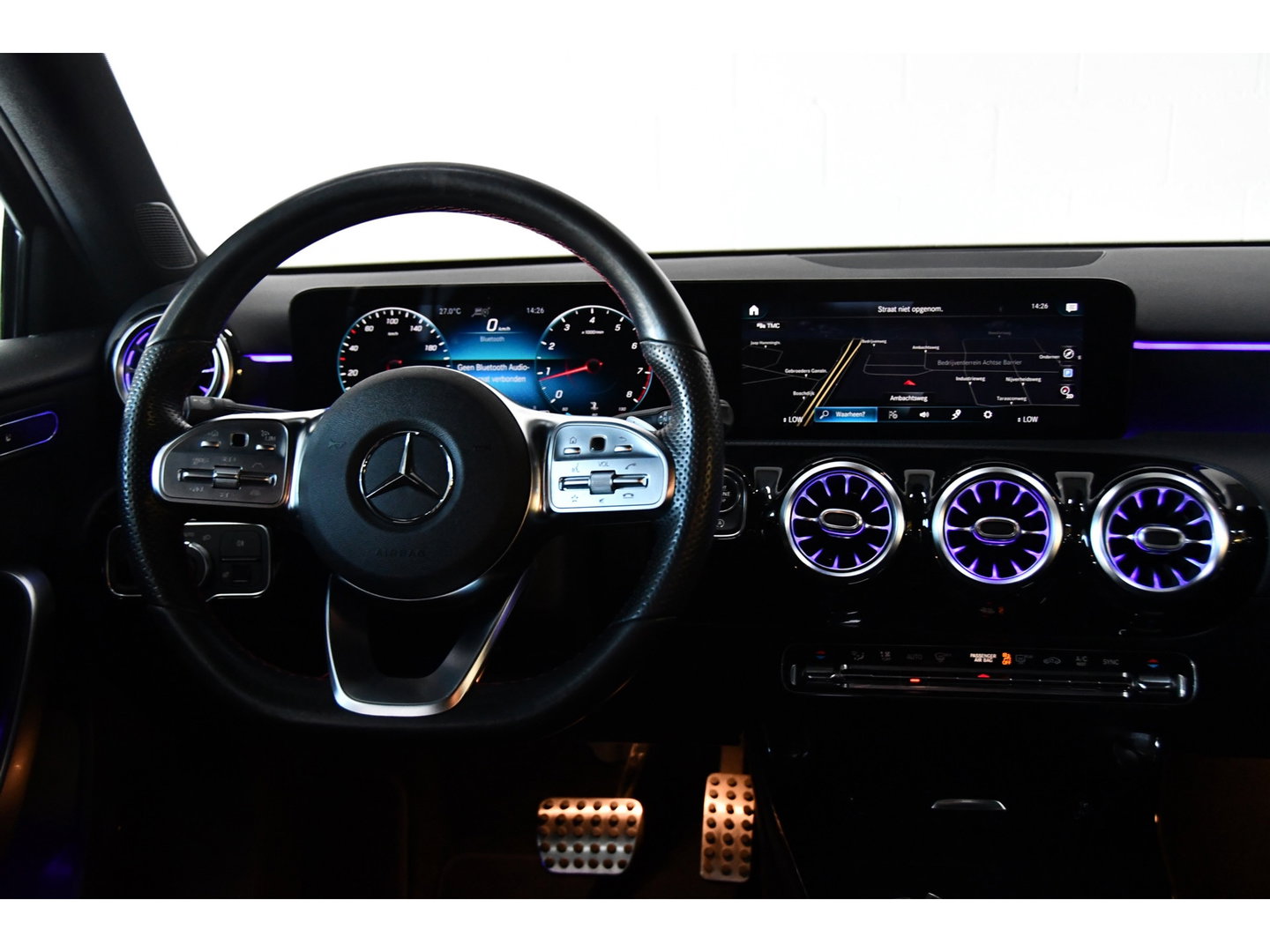 Mercedes-Benz A-Klasse 200 Business Solution AMG, Burmester, Sfeer
