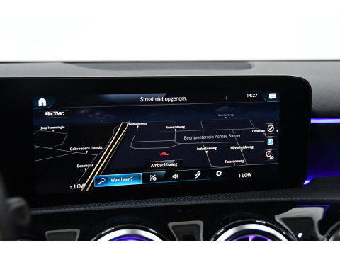 Mercedes-Benz A-Klasse 200 Business Solution AMG, Burmester, Sfeer