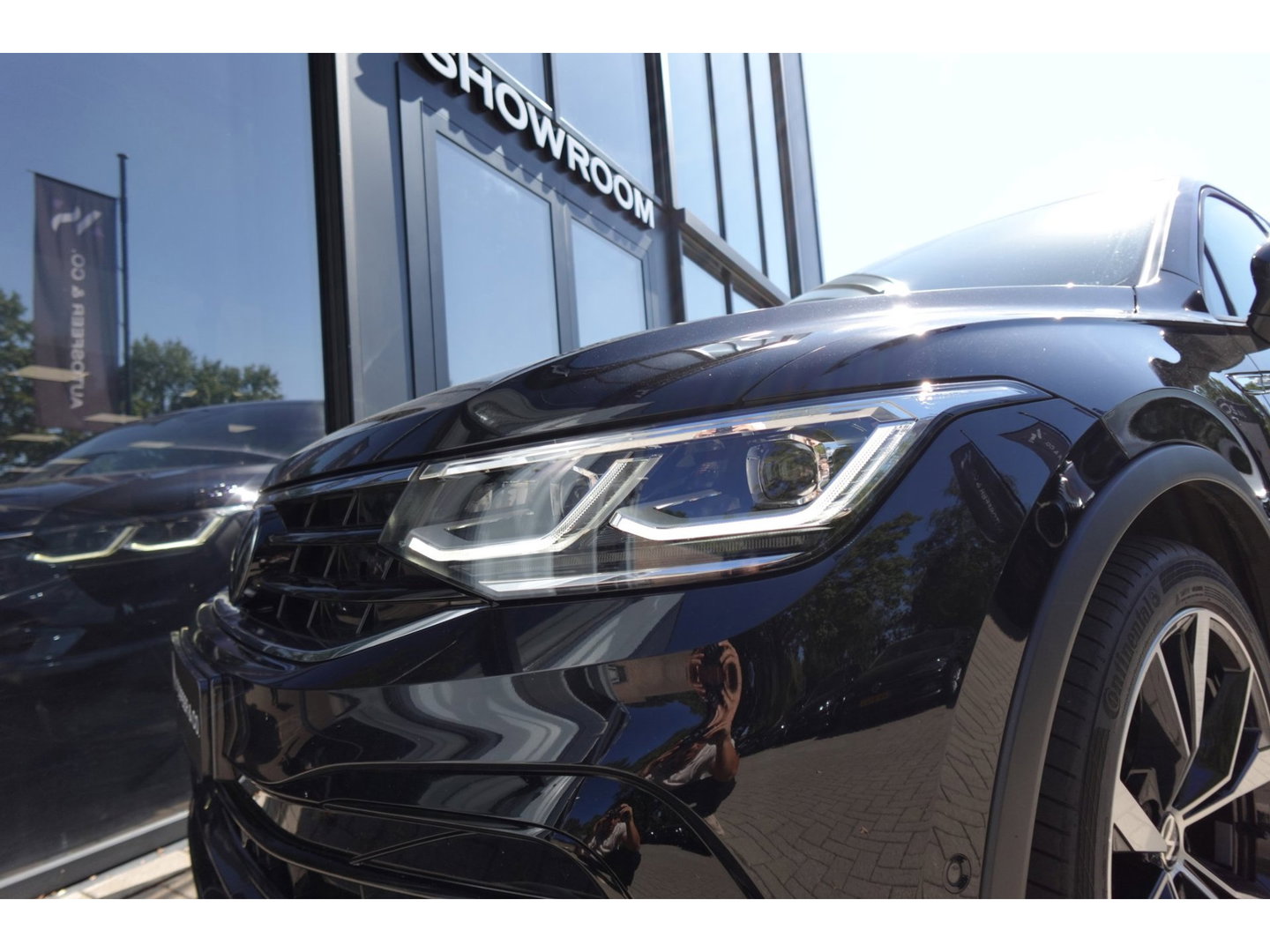 Volkswagen Tiguan 1.5 TSI R-Line PANO KEYLESS CAM
