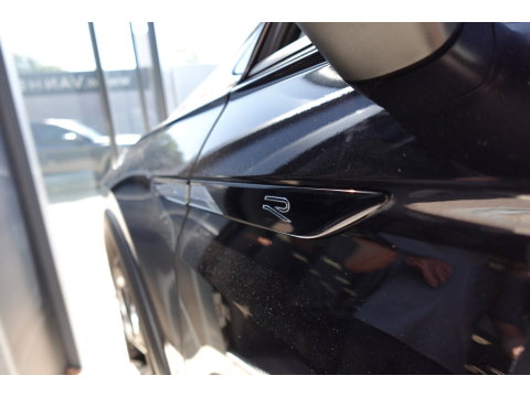 Volkswagen Tiguan 1.5 TSI R-Line PANO KEYLESS CAM