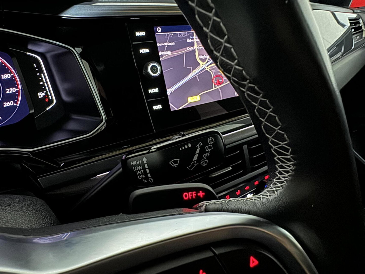 Volkswagen Polo 1.0 TSI 2x R-Line Pano Virtual DSG Beats NAP