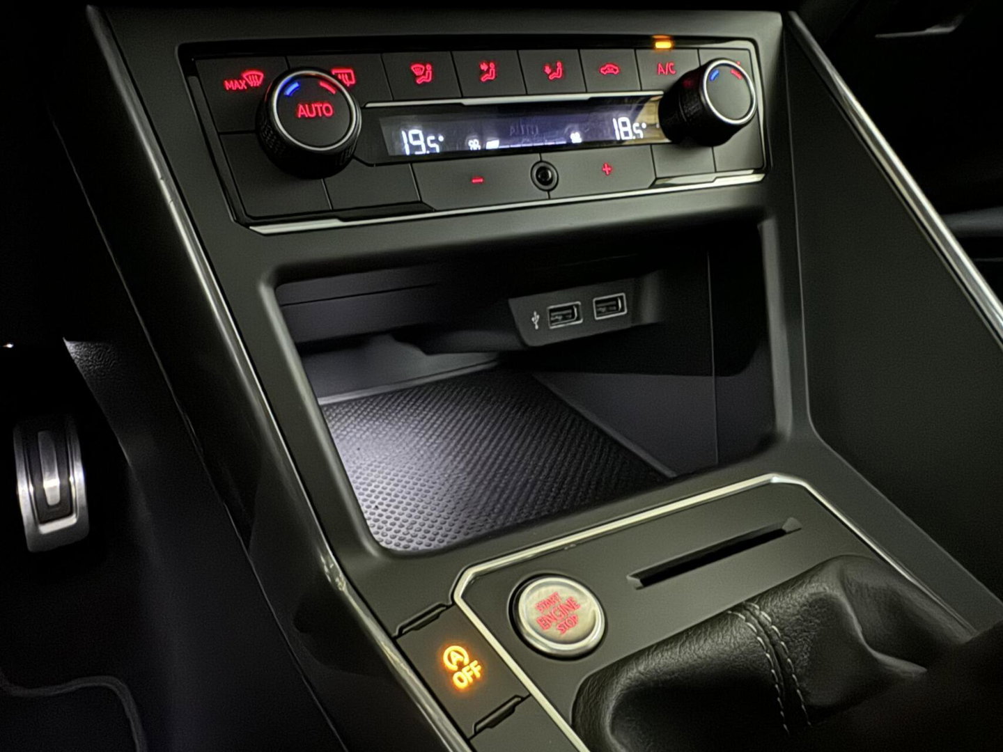 Volkswagen Polo 1.0 TSI 2x R-Line Pano Virtual DSG Beats NAP