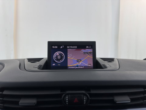 Alfa Romeo Giulietta 1.6 JTDm Distinctive *LEATHER | XENON | HEATED-SPORTSEATS | NAVI-FULLMAP | PRIVACY-GLASS | ECC | PDC | CRUISE | 18''ALU
