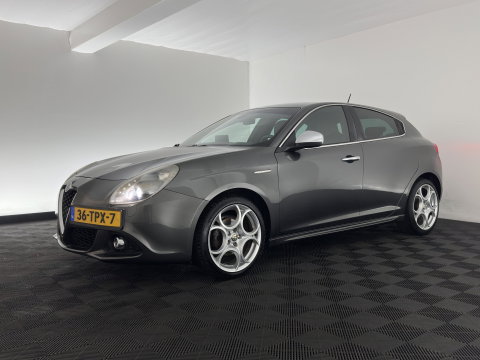 Alfa Romeo Giulietta 1.6 JTDm Distinctive *LEATHER | XENON | HEATED-SPORTSEATS | NAVI-FULLMAP | PRIVACY-GLASS | ECC | PDC | CRUISE | 18''ALU
