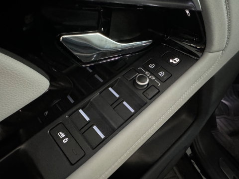 Land Rover Range Rover Evoque 1.5 P300e AWD R-Dynamic HSE