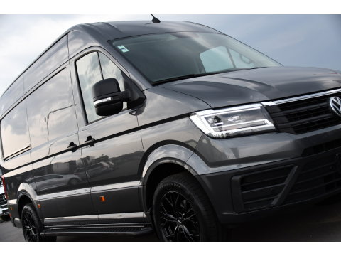 Volkswagen Crafter 35 2.0 TDI L3H3 PB Edition Camera, Adaptieve Cruise, Carplay, LED, Trekhaak, Multimedia, 140pk, Automaat, Sensoren, Uniek!