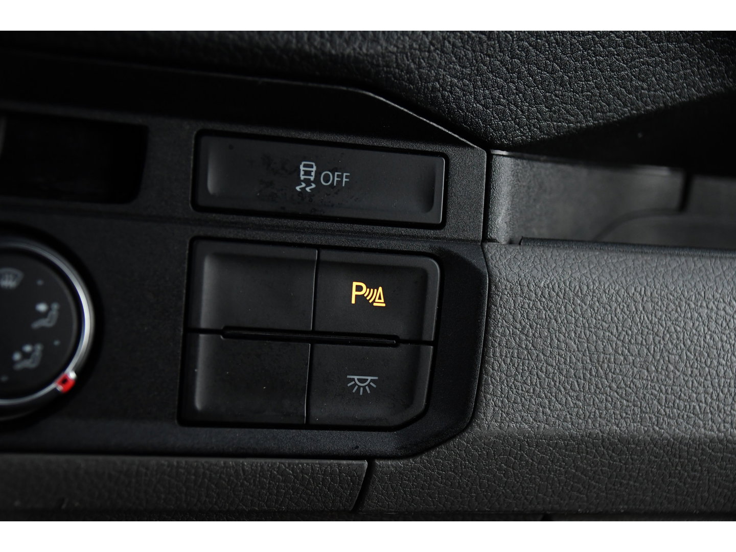 Volkswagen Crafter 35 2.0 TDI L3H3 PB Edition Camera, Adaptieve Cruise, Carplay, LED, Trekhaak, Multimedia, 140pk, Automaat, Sensoren, Uniek!