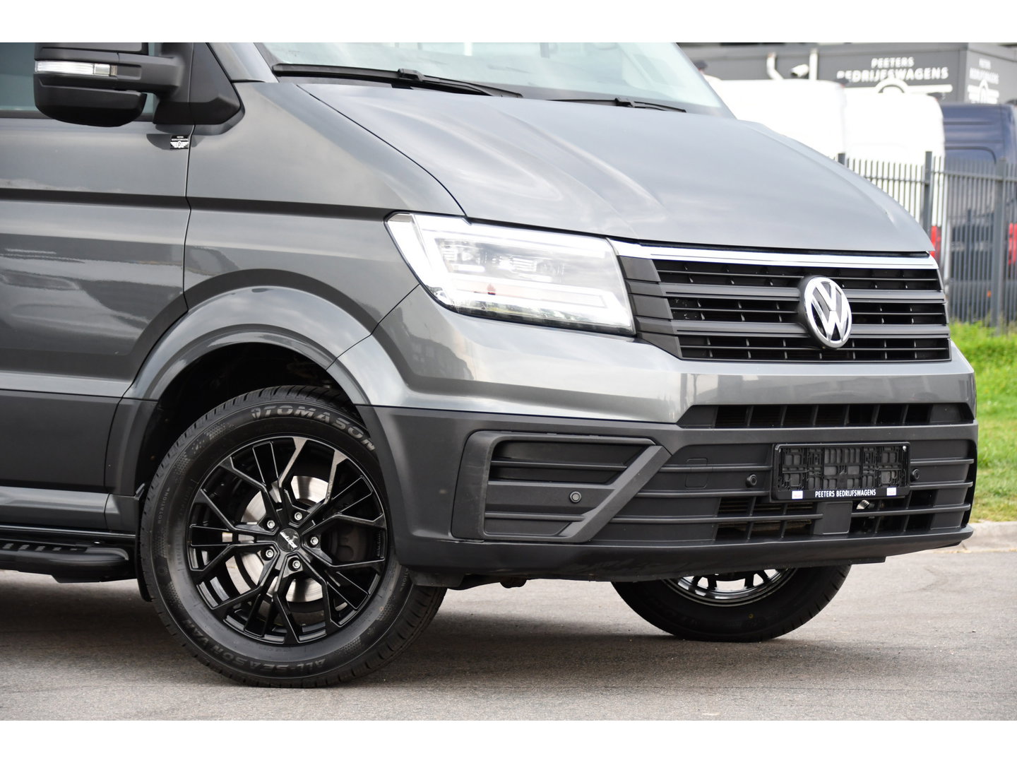 Volkswagen Crafter 35 2.0 TDI L3H3 PB Edition Camera, Adaptieve Cruise, Carplay, LED, Trekhaak, Multimedia, 140pk, Automaat, Sensoren, Uniek!
