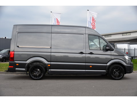 Volkswagen Crafter 35 2.0 TDI L3H3 PB Edition Camera, Adaptieve Cruise, Carplay, LED, Trekhaak, Multimedia, 140pk, Automaat, Sensoren, Uniek!