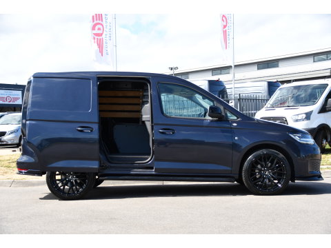 Volkswagen Caddy Cargo 2.0 TDI L1 PB Edtion Virtual, Adaptieve Cruise, Camera, LED, Multimedia, 102pk, Keyless, Trekhaak, Sensoren, Uniek!