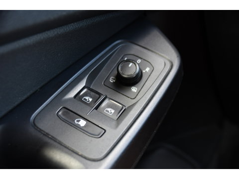 Volkswagen Caddy Cargo 2.0 TDI L1 PB Edtion Virtual, Adaptieve Cruise, Camera, LED, Multimedia, 102pk, Keyless, Trekhaak, Sensoren, Uniek!