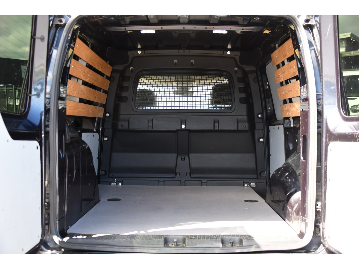 Volkswagen Caddy Cargo 2.0 TDI L1 PB Edtion Virtual, Adaptieve Cruise, Camera, LED, Multimedia, 102pk, Keyless, Trekhaak, Sensoren, Uniek!