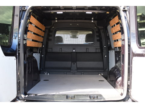 Volkswagen Caddy Cargo 2.0 TDI L1 PB Edtion Virtual, Adaptieve Cruise, Camera, LED, Multimedia, 102pk, Keyless, Trekhaak, Sensoren, Uniek!