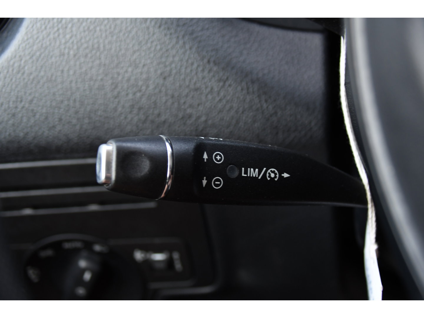 Mercedes-Benz Vito 114 CDI L2 Edition Camera, Cruise, Standkachel, Automaat, Trekhaak, 143pk, Multimedia, Stoelverwarming, Uniek!
