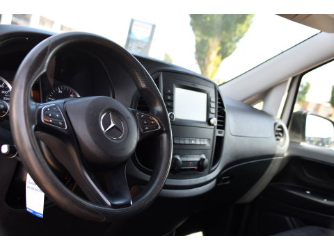 Mercedes-Benz Vito 114 CDI L2 Edition Camera, Cruise, Standkachel, Automaat, Trekhaak, 143pk, Multimedia, Stoelverwarming, Uniek!