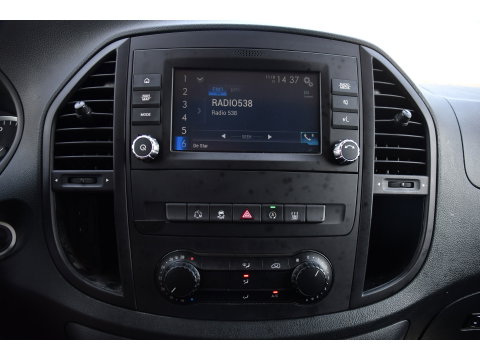 Mercedes-Benz Vito 114 CDI L2 Edition Camera, Cruise, Standkachel, Automaat, Trekhaak, 143pk, Multimedia, Stoelverwarming, Uniek!