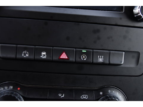 Mercedes-Benz Vito 114 CDI L2 Edition Camera, Cruise, Standkachel, Automaat, Trekhaak, 143pk, Multimedia, Stoelverwarming, Uniek!