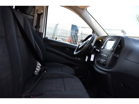 Mercedes-Benz Vito 114 CDI L2 Edition Camera, Cruise, Standkachel, Automaat, Trekhaak, 143pk, Multimedia, Stoelverwarming, Uniek!
