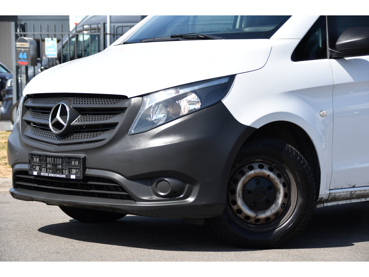 Mercedes-Benz Vito 114 CDI L2 Edition Camera, Cruise, Standkachel, Automaat, Trekhaak, 143pk, Multimedia, Stoelverwarming, Uniek!