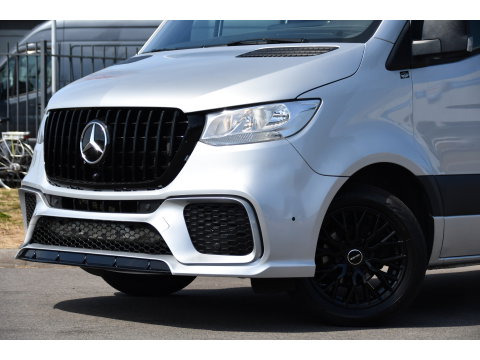 Mercedes-Benz Sprinter 317 1.9 CDI L2H1 AMG Edition Camera, Cruise, Carplay, Stoelverwarming, Clima, Geveerde Stoel, Automaat, Multimedia, Uniek!