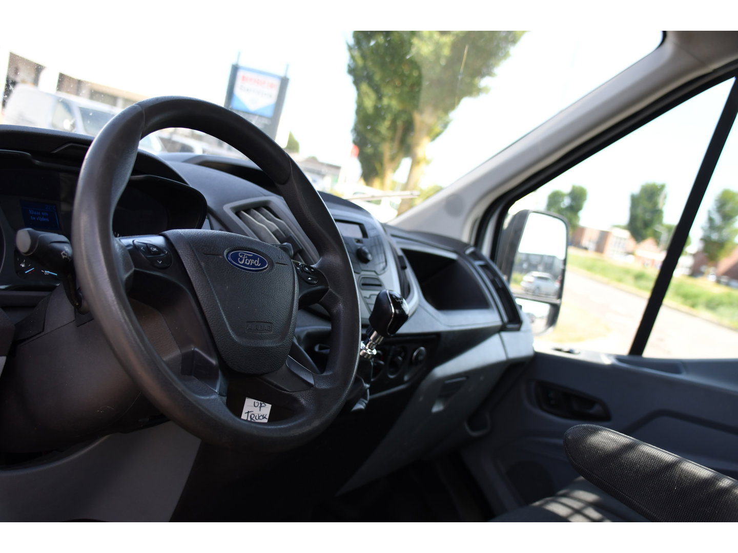 Ford Transit 350 2.0 TDCI L4H1 Openlaadbak Airco, Radio, 130pk, Pick-up, Uniek!