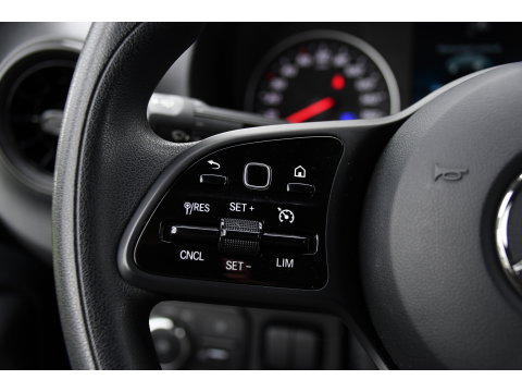 Mercedes-Benz Sprinter 317 1.9 CDI L2H1 RWD Black Edition Camera, Cruise, Carplay, 170pk, Automaat, LED, Multimedia,  Stoelverwarming, UNIEK