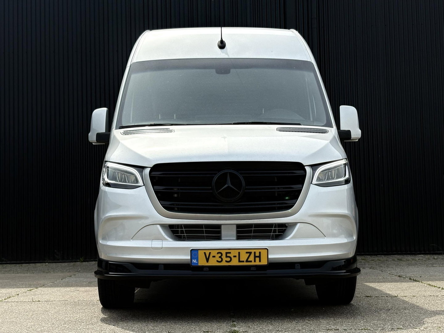 Mercedes-Benz Sprinter 319 3.0 V6 L3H2 LMV | 4.4M LAADRUIMTE | CAMERA | LEDER | STUURWIELBEDIENING