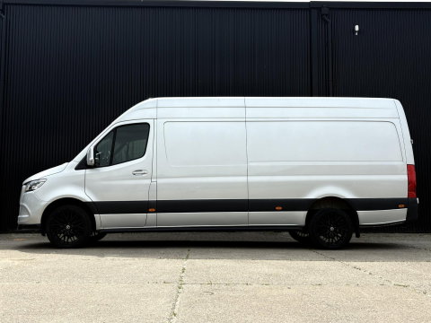 Mercedes-Benz Sprinter 319 3.0 V6 L3H2 LMV | 4.4M LAADRUIMTE | CAMERA | LEDER | STUURWIELBEDIENING