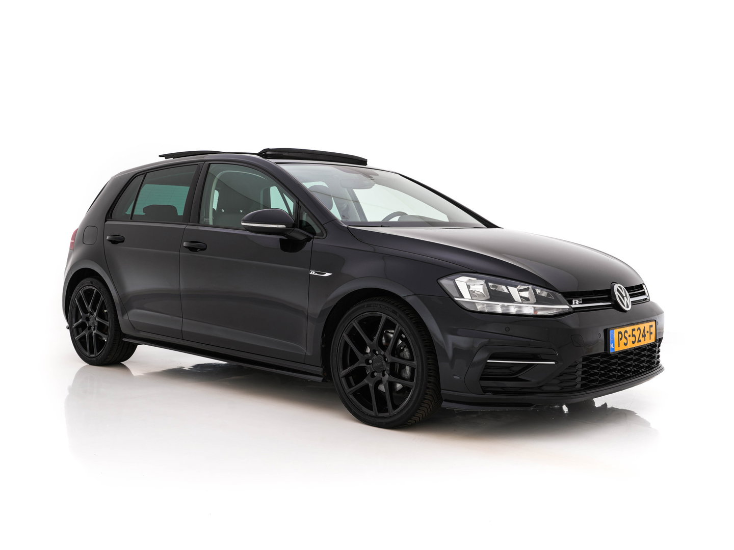 Volkswagen Golf 1.6 TDI R-Line Highline Business Aut. *PANO | MICROFIBRE | ADAPTIVE-CRUISE | DIGI-COCKPIT | HEATED-SPORTSEATS | PRIVACY-GLASS | NAVI-FULLMAP | ECC | PARKPILOT | 18''ALU*