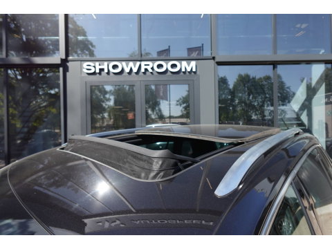 Volkswagen Tiguan 1.5 TSI R-Line PANO KEYLESS CAM