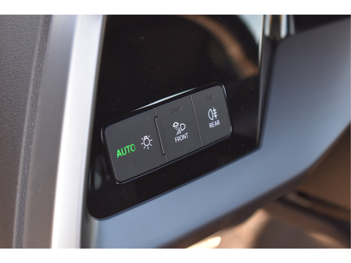 Audi A3 Sportback 35 TFSI edition one 3x S-Line 150pk | Stoelverwarming | Camera | Virtual Cockpit | DAB | Carplay/Android | Full LED