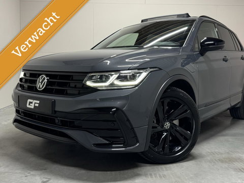 Volkswagen Tiguan 1.4 TSI eHybrid Black Style R-Line Pano Sfeer Camera NAP