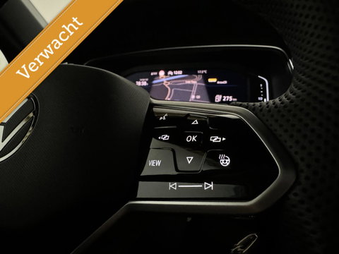 Volkswagen Tiguan 1.4 TSI eHybrid Black Style R-Line Pano Sfeer Camera NAP