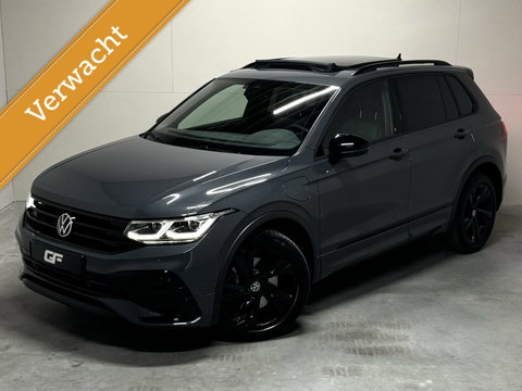 Volkswagen Tiguan 1.4 TSI eHybrid Black Style R-Line Pano Sfeer Camera NAP